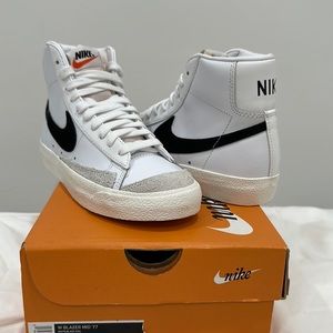White Nike Blazer Mid ‘77